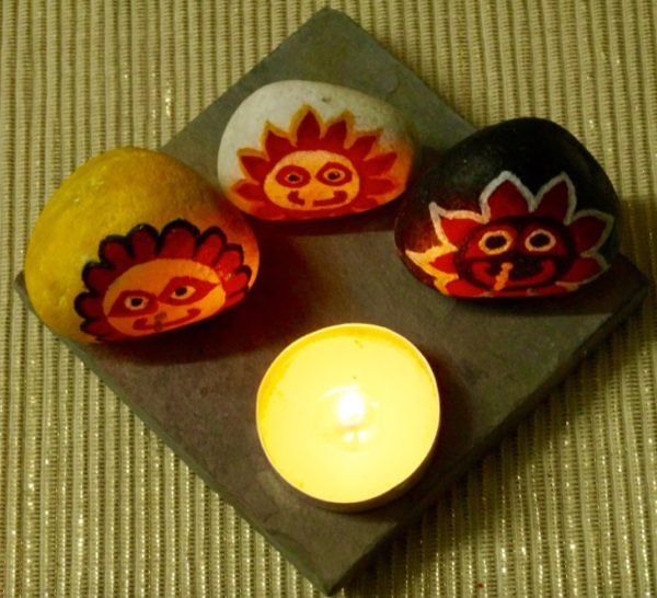 Lord Jagannath pebble art candle stand
